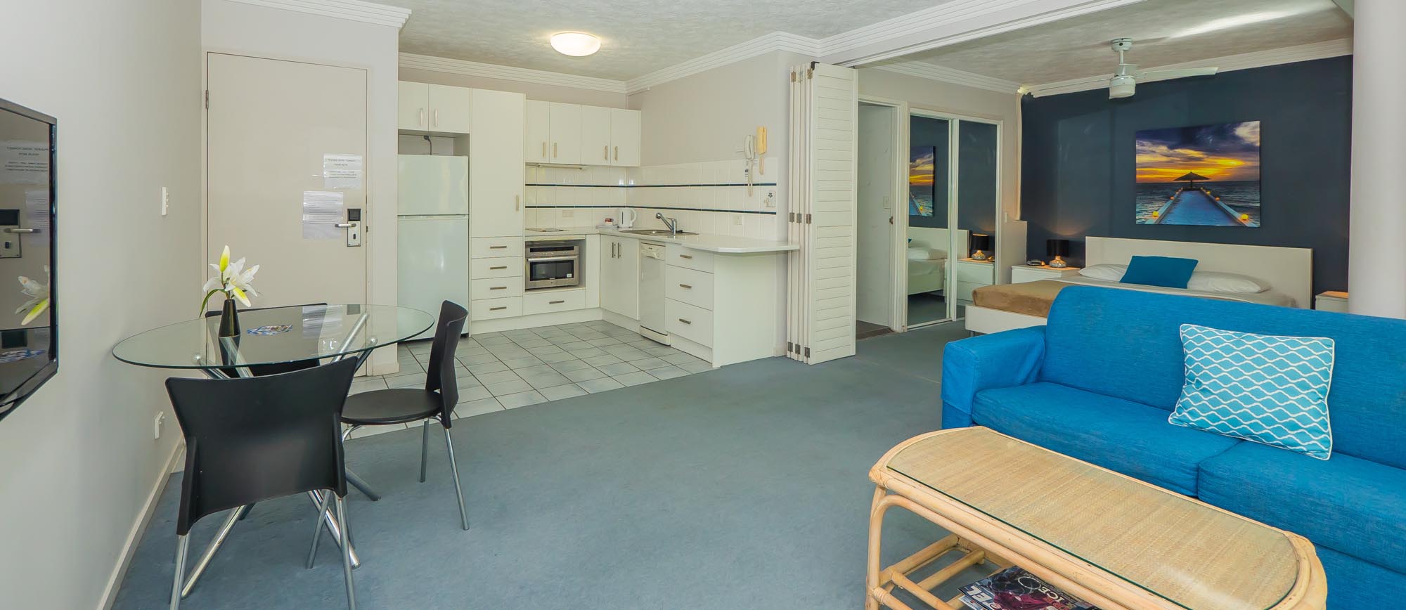 Kurrawa Beach Accommodation